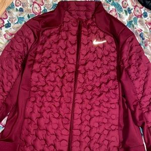 Nike Areoloft jacket